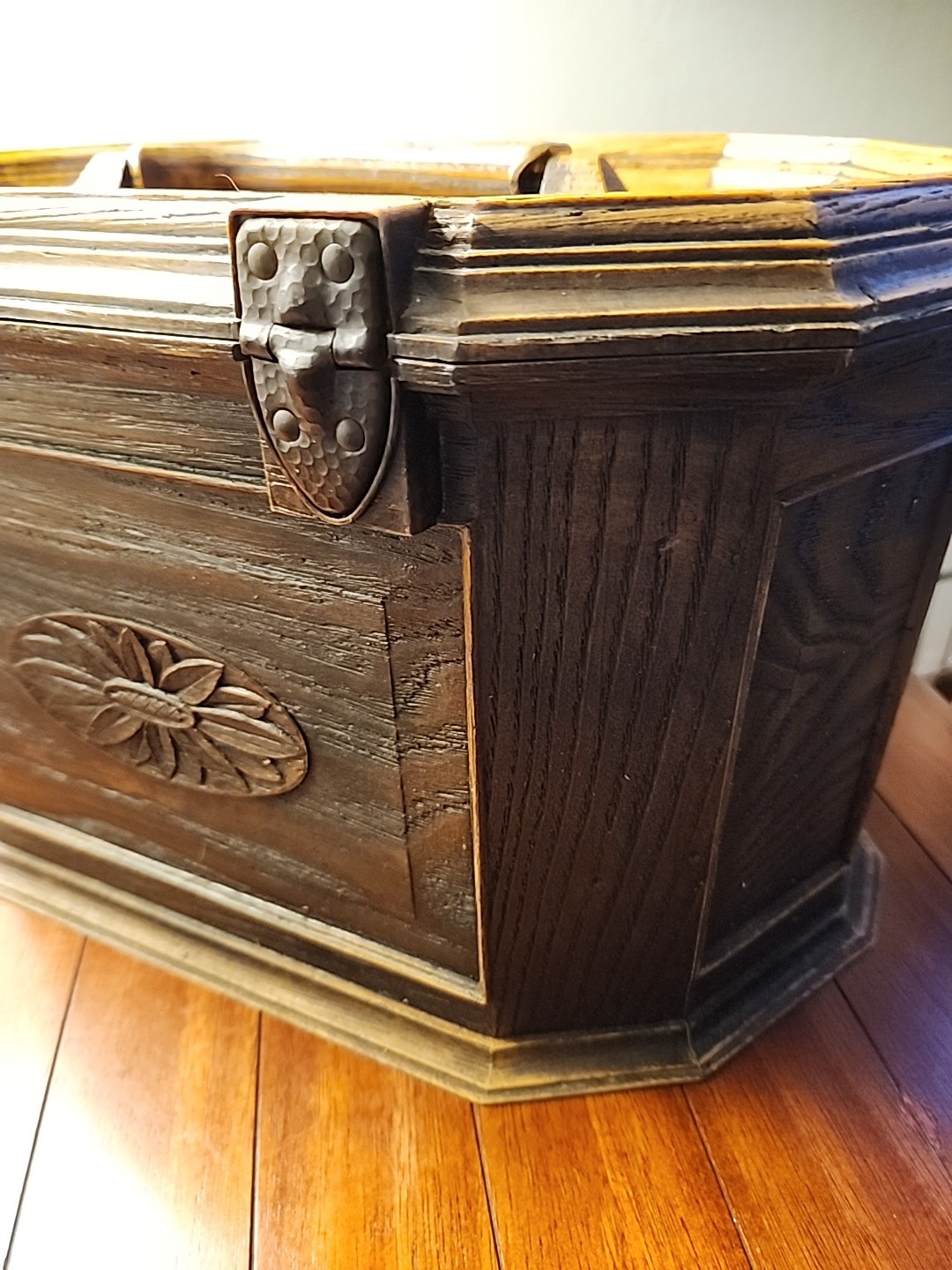 Vintage Lerner Faux Wood Sewing Box with Plastic Insert for Notions and Handle 