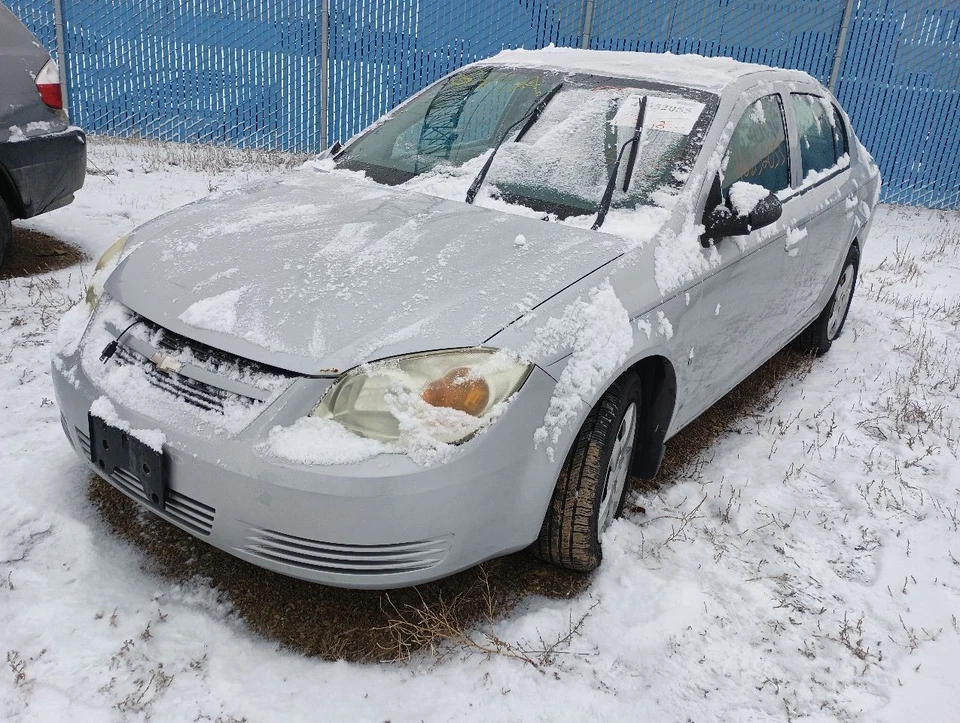 AC Condenser from 2006 Chevrolet Cobalt 11425544 - Image 4 of 4