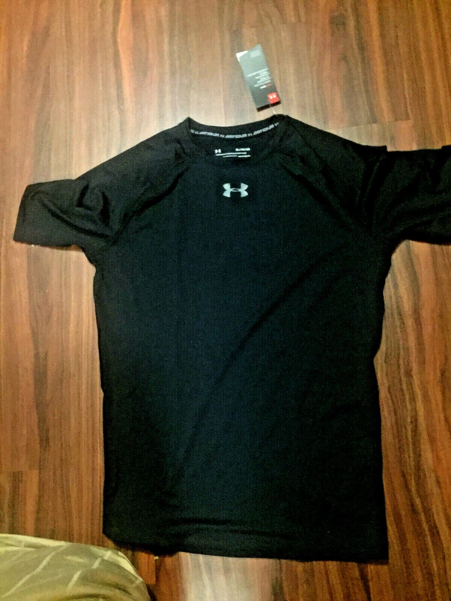 under Armour sweat resistant shirt size xl new nwt