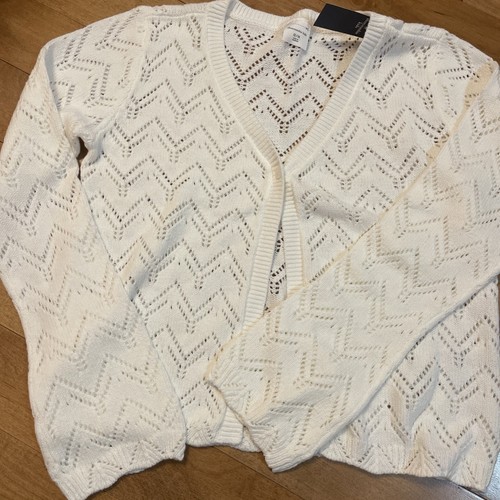NWT Abercrombie Kids Girls White Cardigan Sweater Size 13/14 - Picture 2 of 8