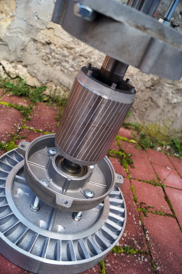 Hocker design Möbel C. FANTA SKULPTUR design Recycling Unikat Kunst NEU upcyling - Bild 3 von 3