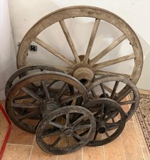 Wagenräder aus Holz zu verkaufen - gebraucht
