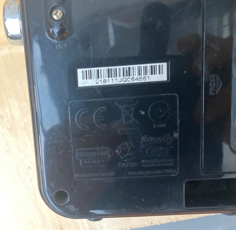 PURE ONE MINI DAB/FM Digital RADIO Compact Portable Black Radio + Power