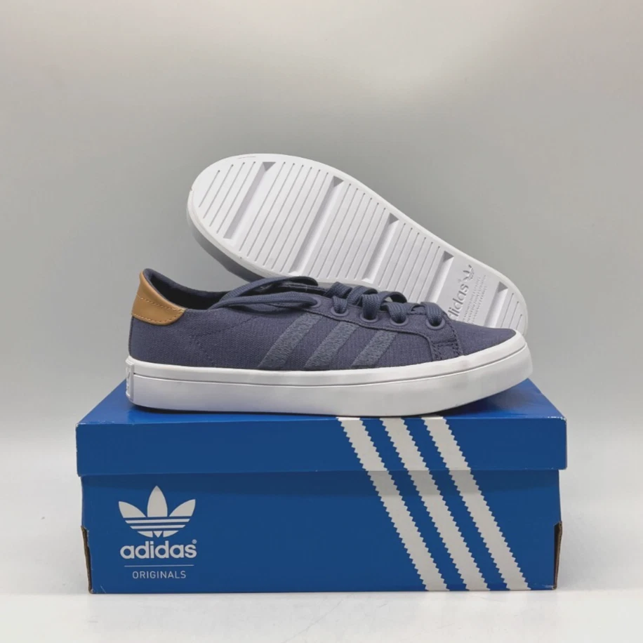 adidas gazelle silver green womens Adidas Courtvantage main image 1
