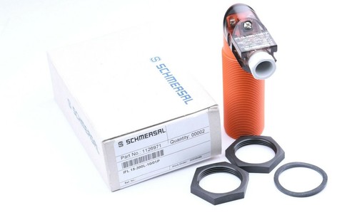 Schmersal-IFL-15-300L-10-01P-Naherungsschalter-1126971-Naherungssensor-60VDC