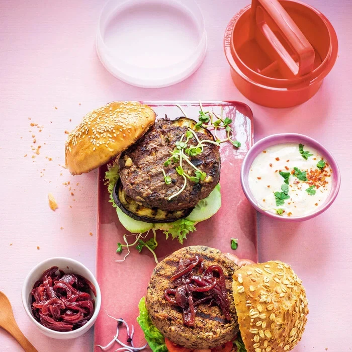 New Tupperware Large Burger Press  Ring Seal 4 Freezer Safe Keepers Hamburger - Image 2 of 4