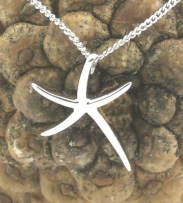 925 Sterling Silver Starfish Design Pendant & 20'' Curb Chain