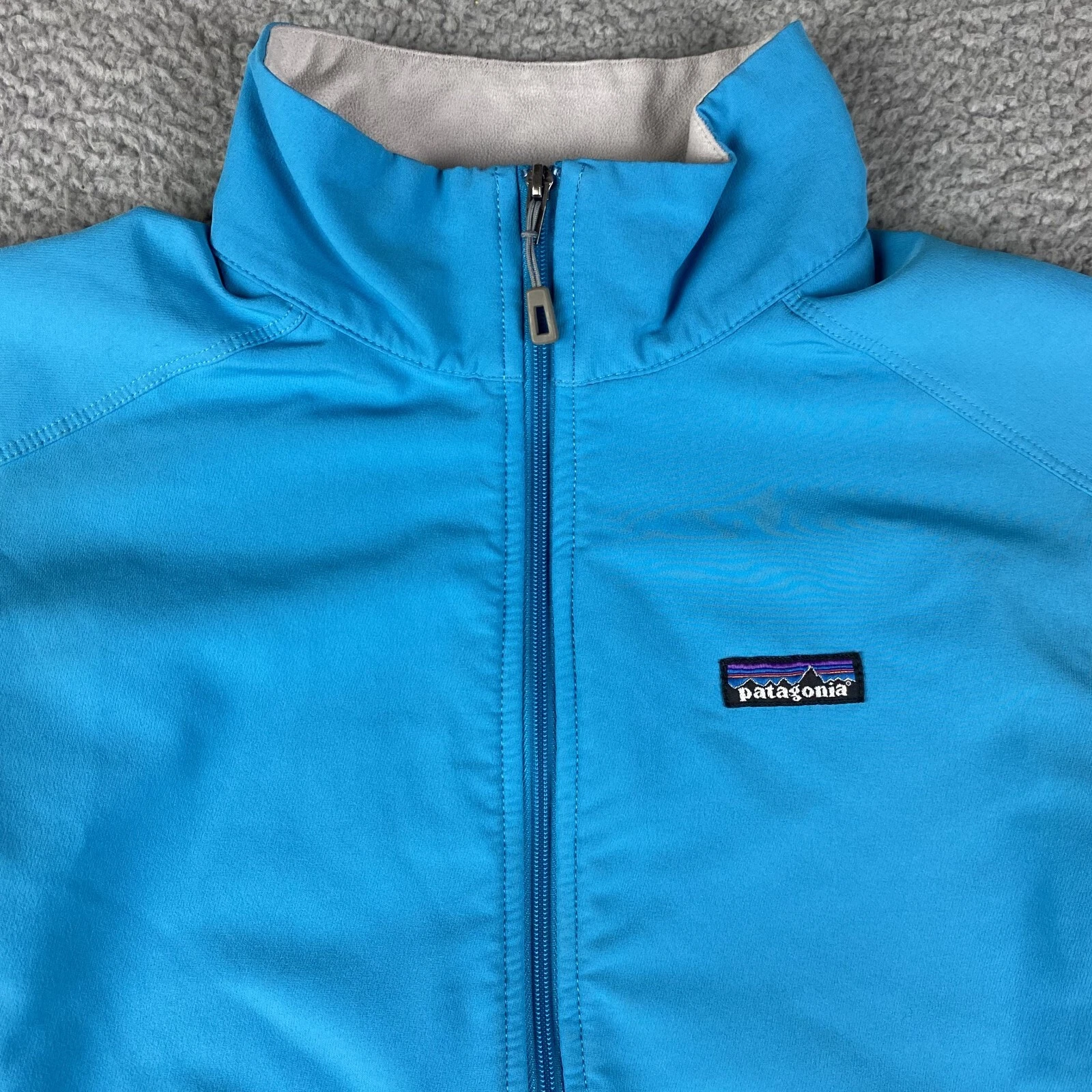 patagonia simple guide fleece softshell wind resistant jacket