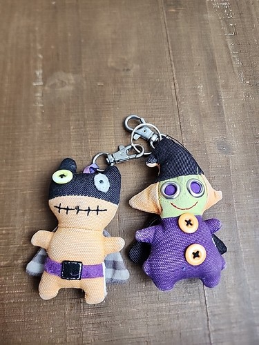 Halloween Batman and Witch Backpack Clip 4" by Gund Lot of 2 Preowned