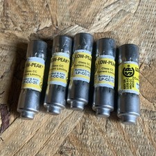 Lot Of 5 Miscellaneous Little Fuses 10,20  25