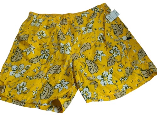 Pantalones cortos de baño florales amarillos para hombre St. John's Bay XL, nuevos con etiquetas - Imagen 2 de 8