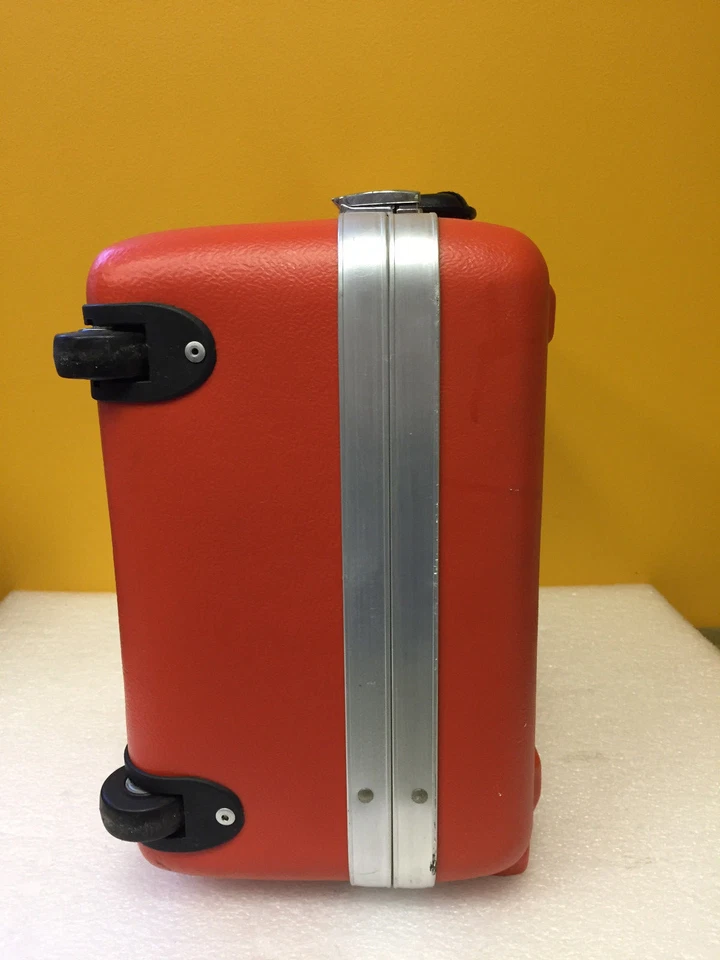 DMC DLT06MAPE2004, Kit de control remoto de pie + estuche, para serie DAT Foto 2 de 3