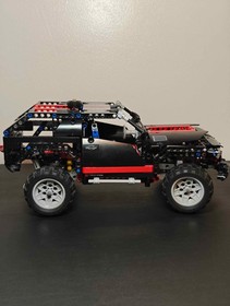 LEGO Technic 8081 Extreme Cruiser COMPLETE CLEANED UNBUILT