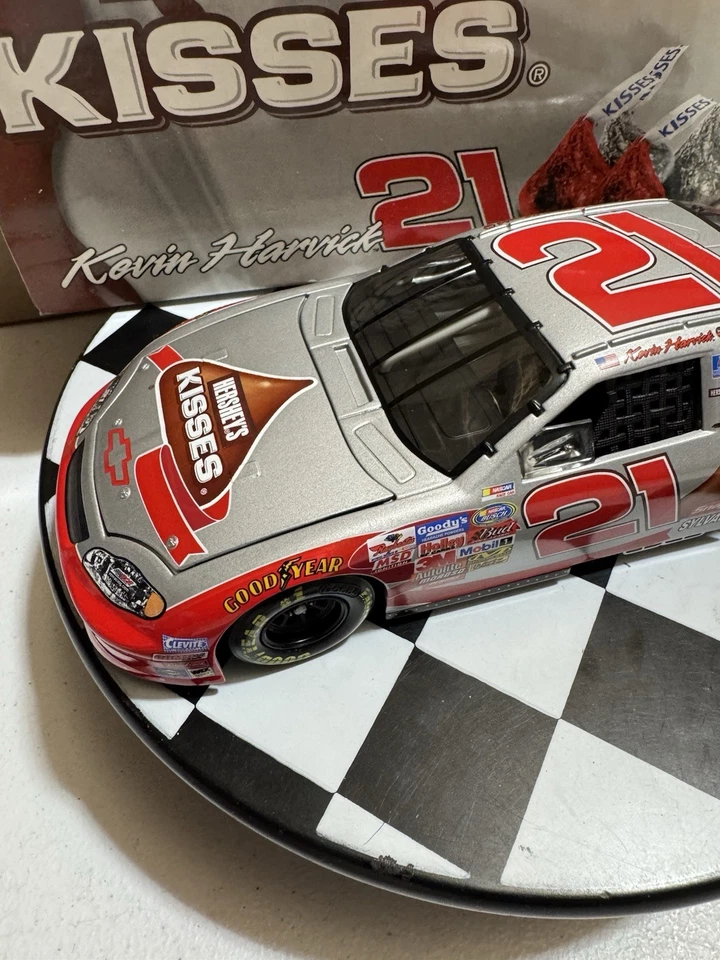 Kevin Harvick #21 Edición Especial Hersheys Kisses 2004 1/24 Nascar Diecast Foto 4 de 4