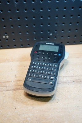 (Z) DYMO LabelManager 280 Handheld Label Maker with Battery - No Charger
