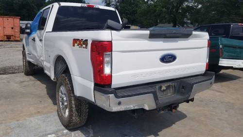 19 FORD F250 SUPER DUTY 6.7L INTERCOOLER PLUMBING PIPE KIT - Picture 10 of 12