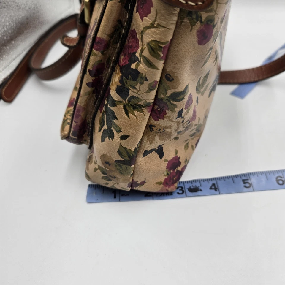 Patricia Nash Purse Avellino Prairie Rose Floral Leather Crossbody Bag 11x8x3 - Image 4 of 4