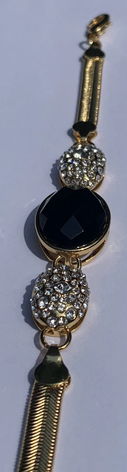 Винтажный браслет Beria коллекции подписанный 18K золото над бронзой искусственного оникса и стразы - Изображение 4 из 4