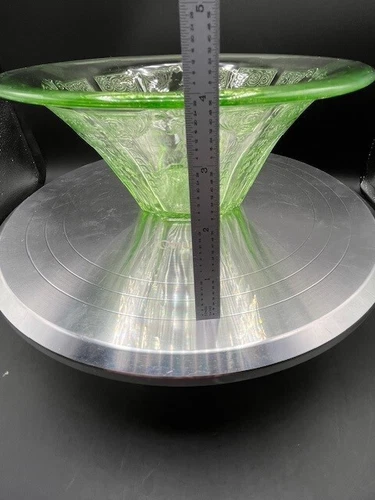 9" Deep Round Bowl Princess Green by ANCHOR HOCKING Vaseline Glass *AS IS*