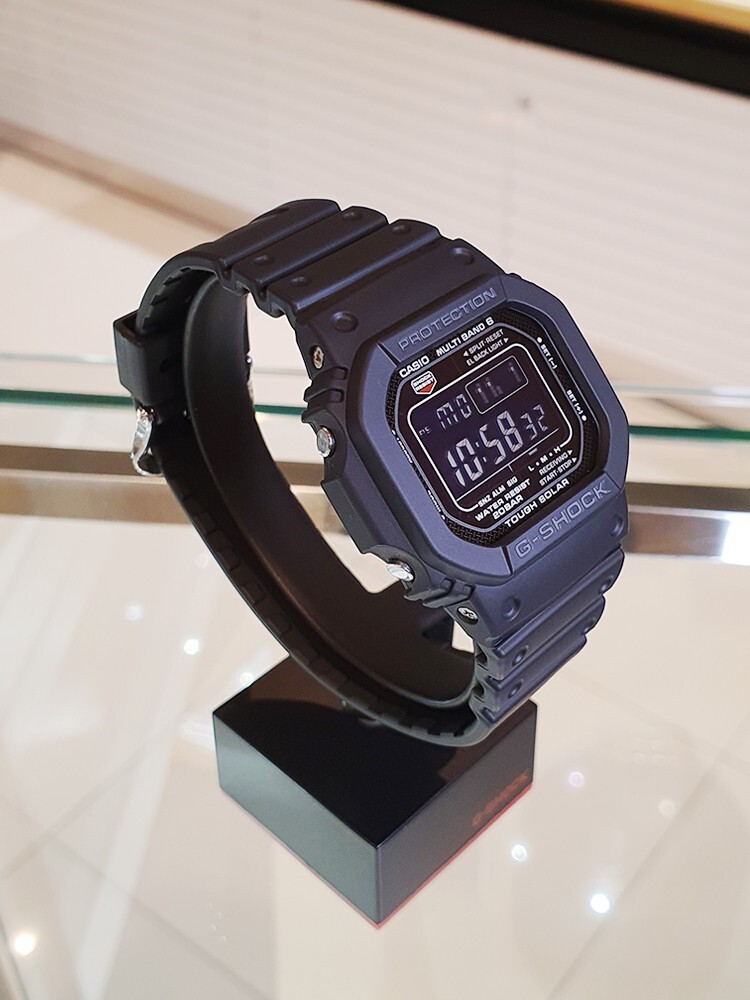 g-shock gw-m5610 ボルドー GWM5610-1 | Black Digital Watch