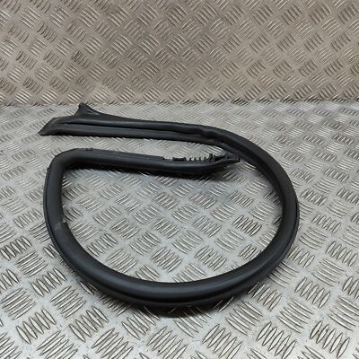 えが TOYOTA GT 86 Coupe ZN6 Front Right Door Seal Rubber 63521