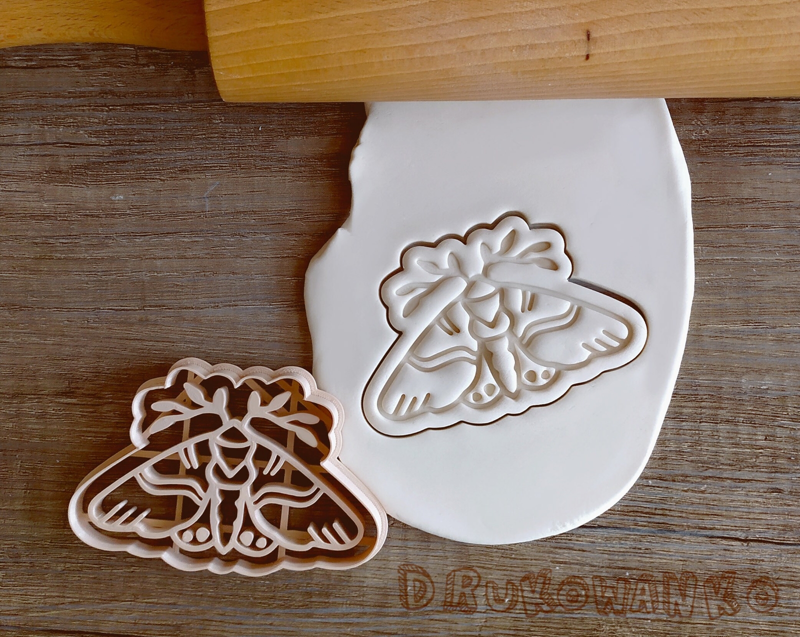 Magical Moth Fantasy Animal Cookie Cutter with Decorative Pattern