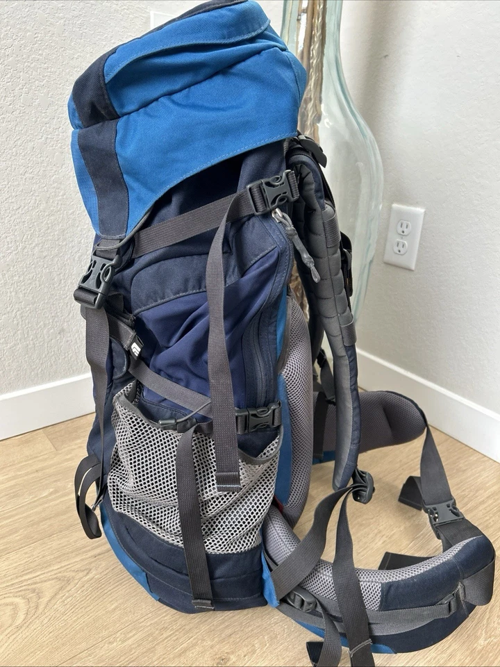 Mochila interna The North Face Terra 60 marco mediano Verti-Cool senderismo camping Foto 2 de 4