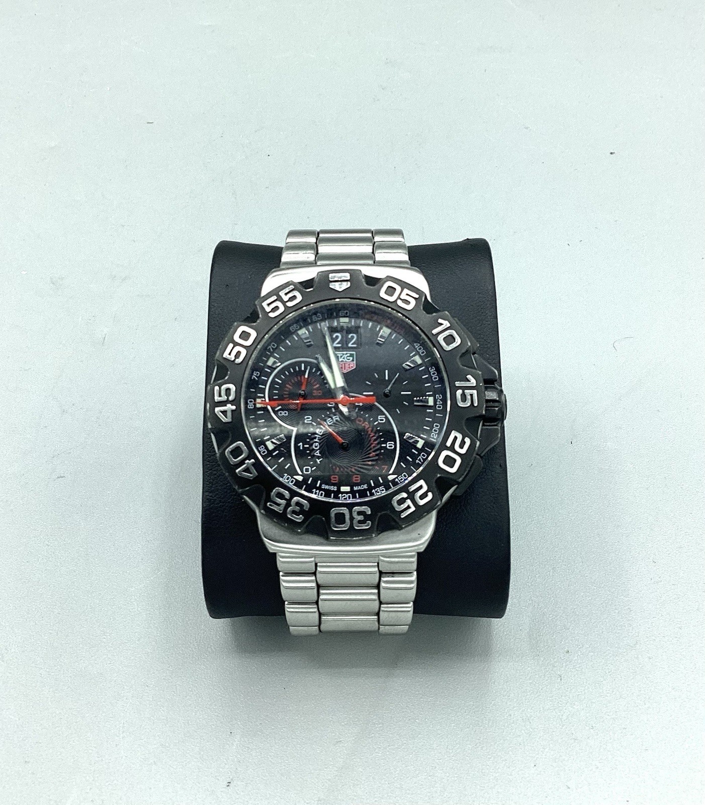 1 Tag 8 Men’s CAH1010 Formula Heuer Size Watch Used - vintagewatches.pk