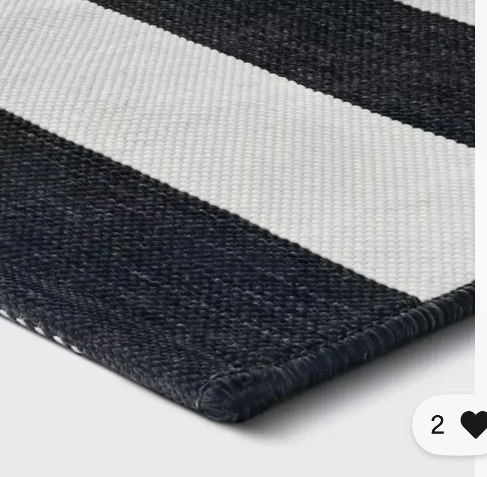 24'x36' Indoor/Outdoor Reversible Scatter Rug Black/White - Threshold - Image 3 of 4