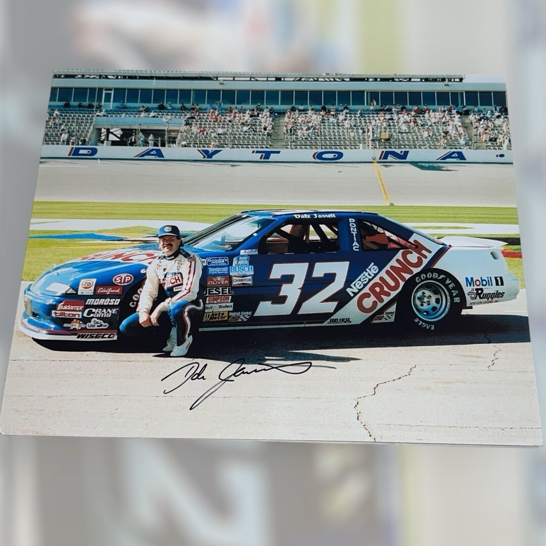 Dale Jarrett VINTAGE NASCAR HOFer signed photo 8x10 NESTLE CRUNCH