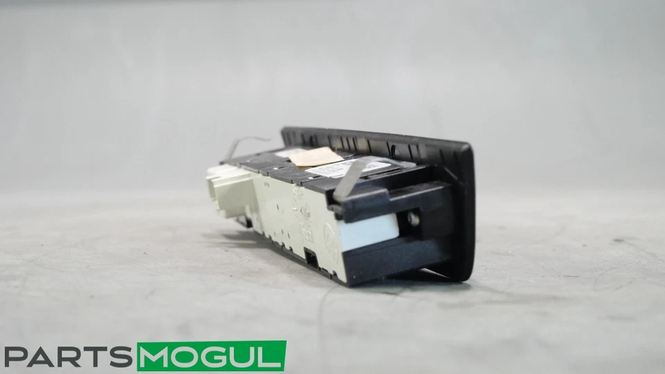 2014 BMW 535I GT 550i User Control Driver Assistance Switch 9220050-01 OEM - Image 3 of 4