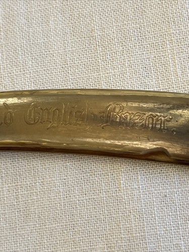 Antique "The Old English Razor" Straight & Celluloid Manhattan Cutlery Sheffield - Picture 3 of 23