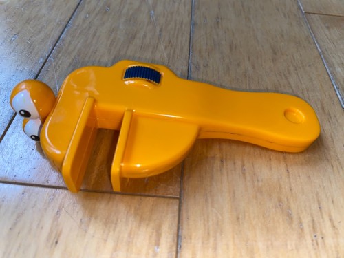 Disney Handy Manny Rusty the Wrench 5" Replacement Toolbox Tool - Picture 5 of 8