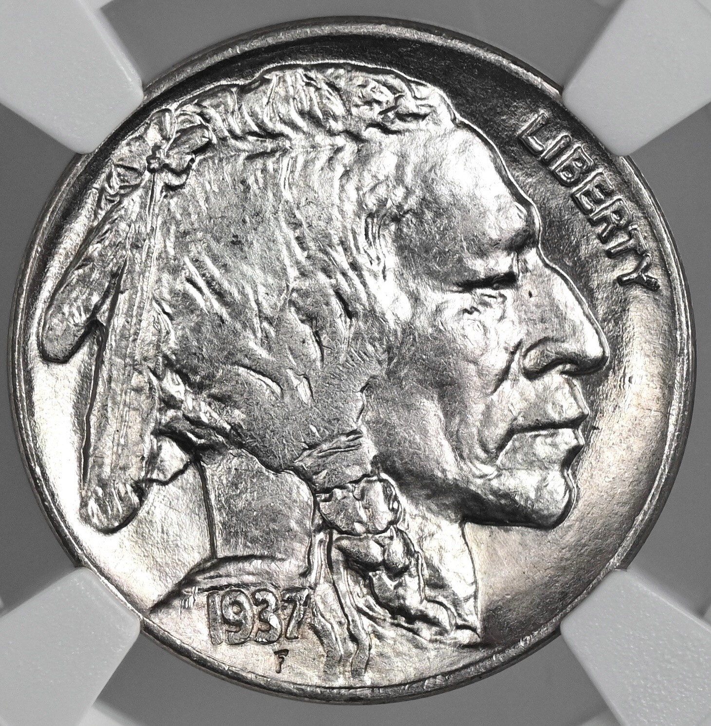 Picture 2 of 4