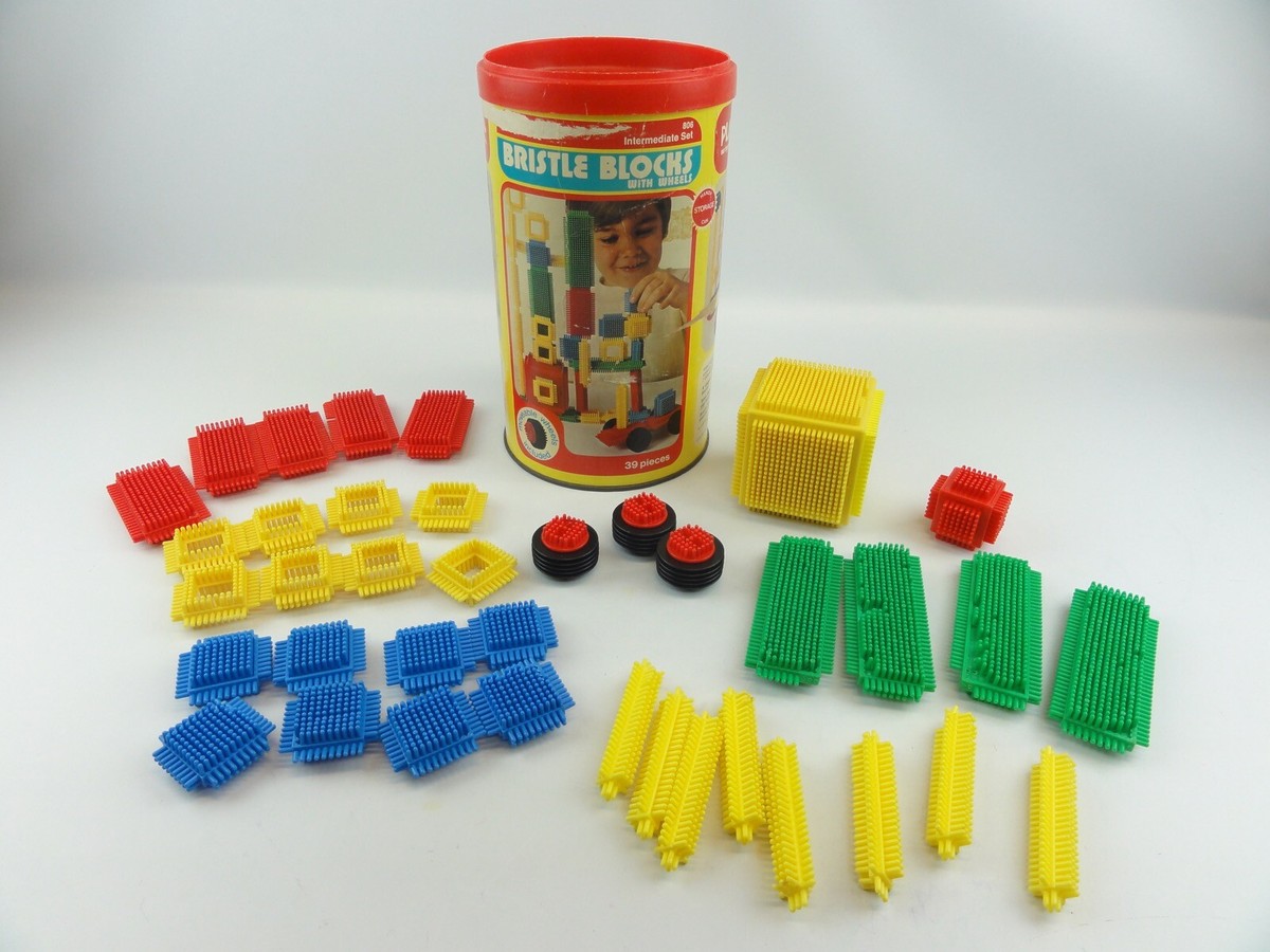 Playskool #806 Bristle Blocks With Wheels Intermediate Set Vintage 1976 38  Piece