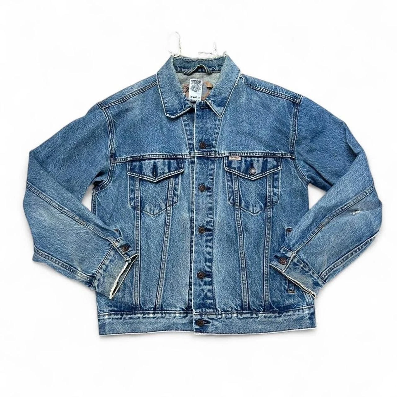 Vintage 2004 Levi’s Signature Denim Jacket Distressed Blue Trucker Size M