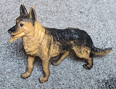 Realistischer Deutscher Schäferhund Modell Tier - Bild 1 von 4