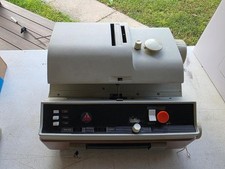 VINTAGE SEARS  ROEBUCK TOWER SLIDE PROJECTOR MODEL 1850