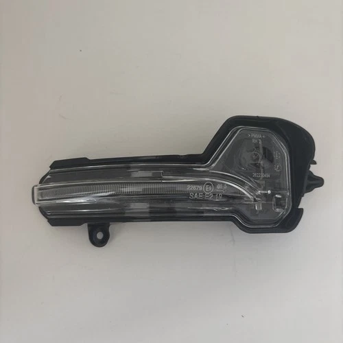 OEM Ford Mach-E SIGNAL LENS LEFT 262230494 mirror TURN INDICATOR 26922873 B049