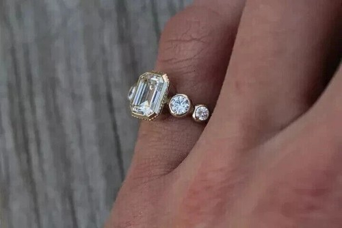 Art Deco Style Lab-Created Diamond Emerald Cut Wedding Ring 14k Yellow Gold FN - Picture 2 of 9