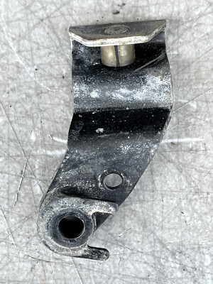 1992 NISSAN 300ZX (2+0) FRONT DOOR LATCH UPPER STOPPER STRIKE