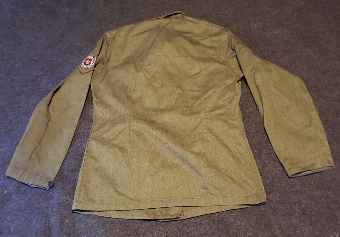 s-l1200.jpg s-l1200.jpg