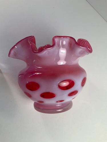 VINTAGE FENTON Cranberry Opalescent Coin Dot Round Bulbous Crimped Vase 3 3/4" T
