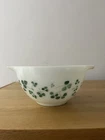 Vintage Pyrex Glass White/green Clover Shamrock Handled Mixing Bowl 15cm