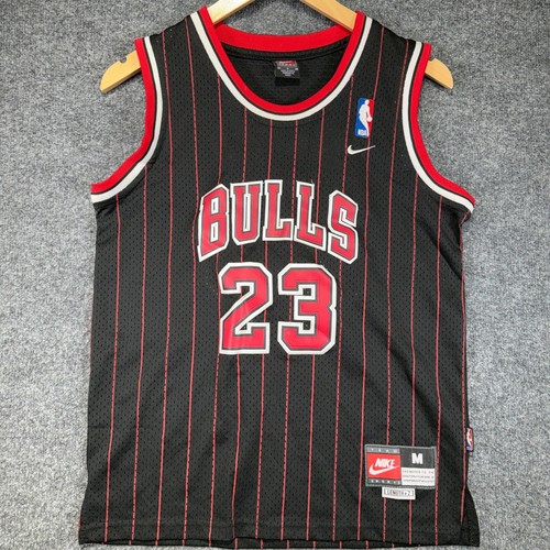Nike Chicago Bulls Michael Jordan #23 Jersey Men Medium +2 Black NBA Vintage 90s