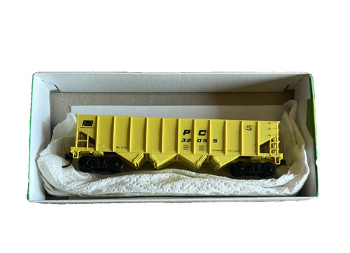 Tolva de carbón amarilla escala HO Bowser Penn Central 10 paneles 4 bahías RTR PC 32055 | Condition: Used
