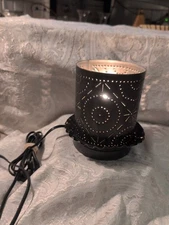 Irvin's Country Tinware Punched Plug In Light USA Made Lamp w On/Off Cord 5.5"