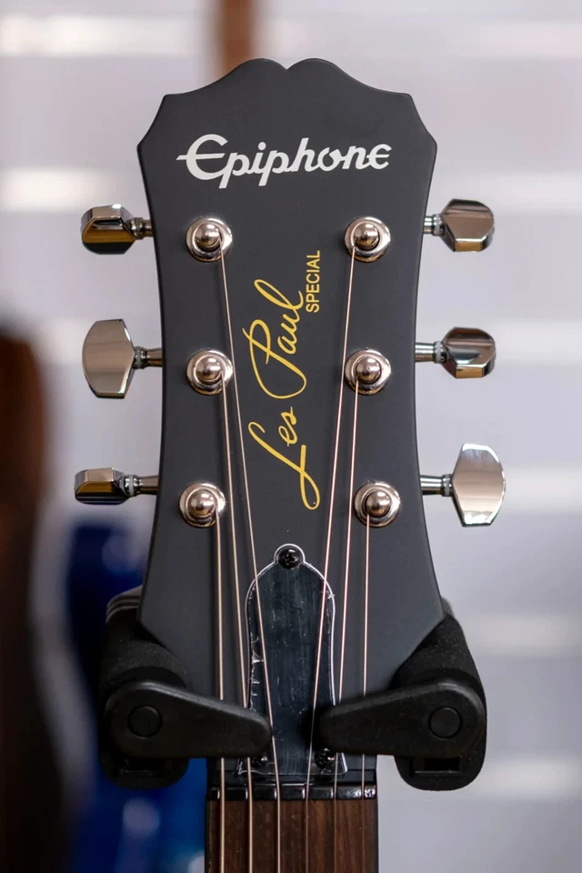 Epiphone Les Paul Special Electric Guitar (Black) - image 3 of 4