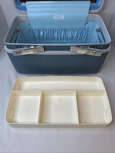 Samsonite Train Case Vintage Luggage Blue Tray and mirror, no keys, 60s/70s - Picture 4 of 14