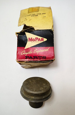 1957-1961 DeSoto Chrysler Dodge Transmission Reverse Servo Piston 1732099 NOS.
